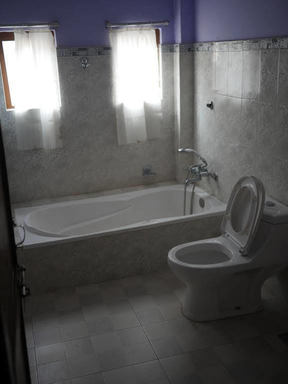 Zen Bed And Breakfast, 3*